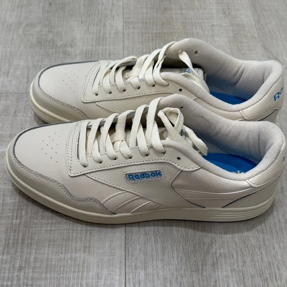 Reebok Beige and Blue Sneaker Shoes - Picture 6 of 9
